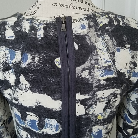 Rachel Roy Dress with Zip Back &  Shoulder Detail - Picture 4 of 8